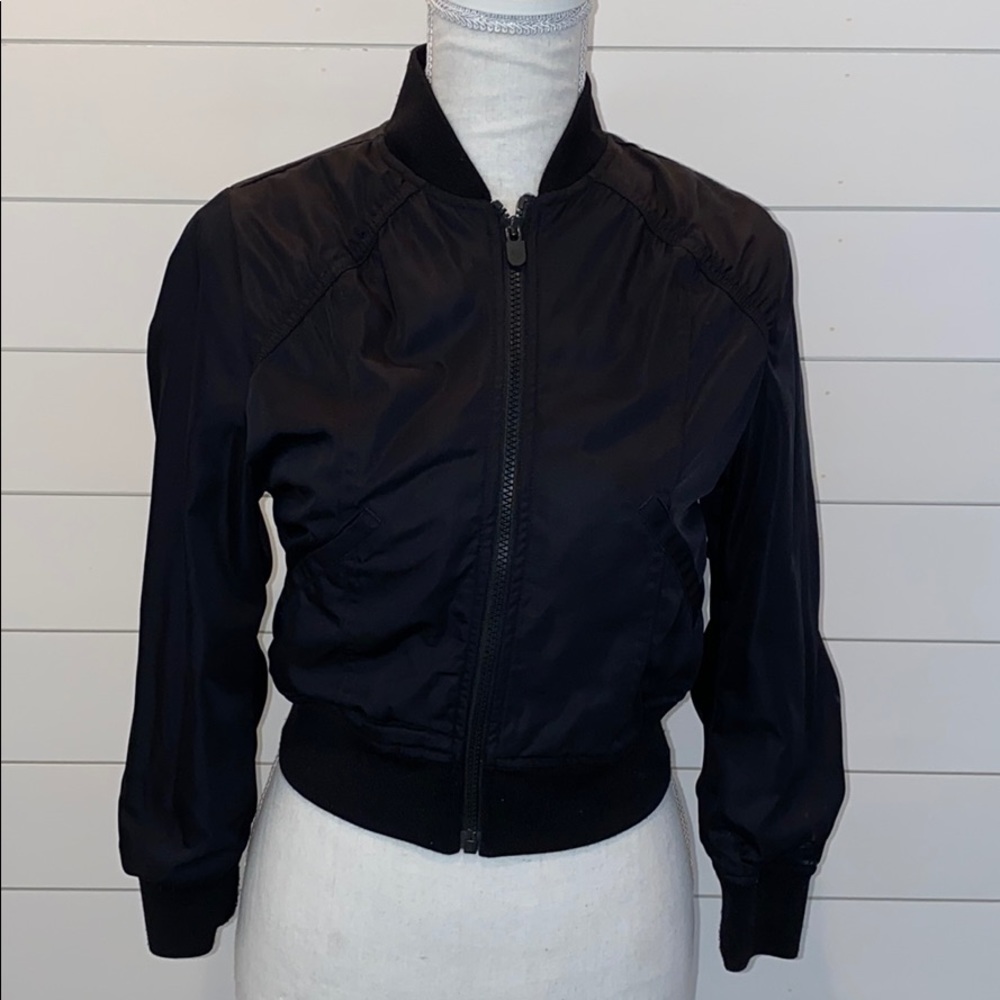 Zella girls bomber SZ 8/10
